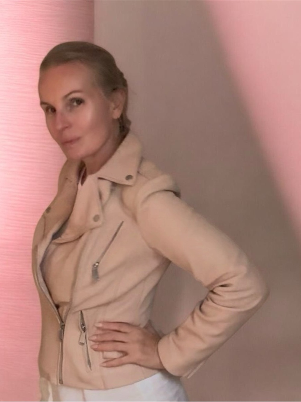 Neiman Marcus Exclusive Blush Pink Leather Moto Jacket – Size S